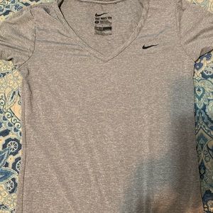 Women’s Nike V Neck